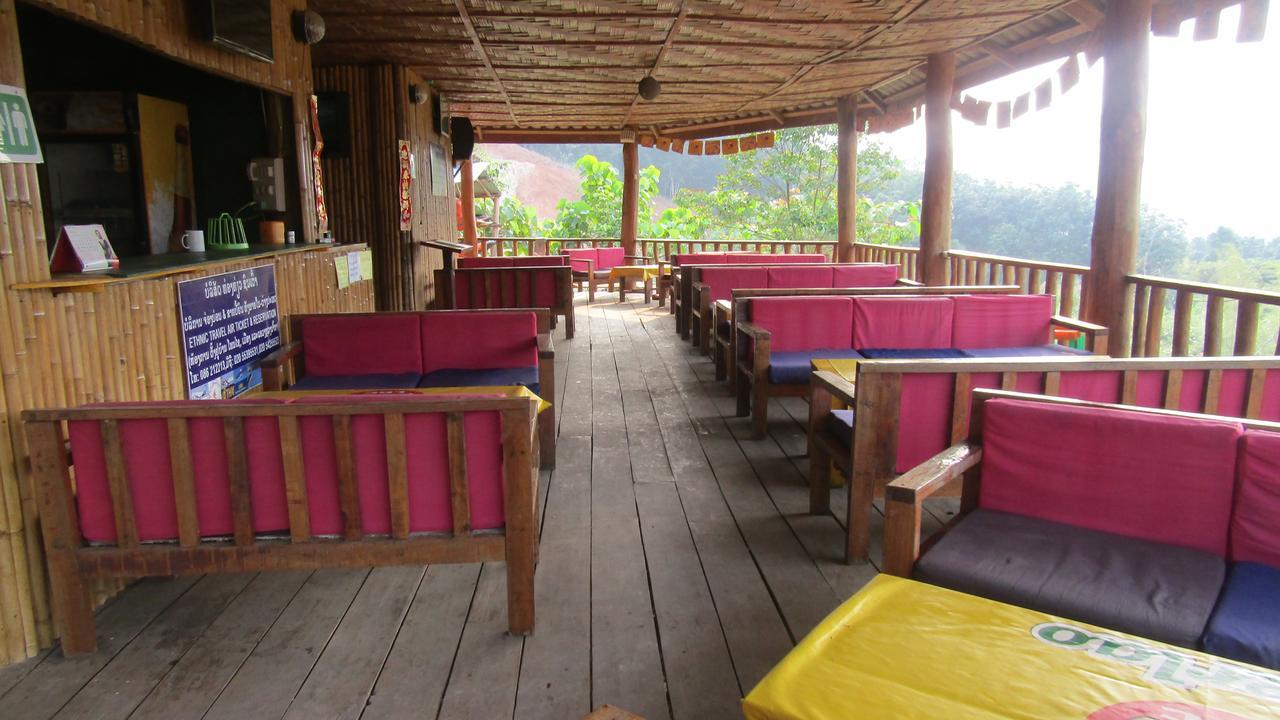 Chomdoy Bungalow & Restaurant Луангнамтха Экстерьер фото